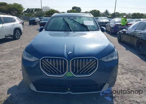 2025 BMW X3 30 xDrive from USA, damaged, VIN 5UX53GP09S9Y86411